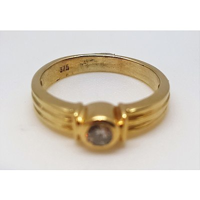 9 Carat Yellow Gold and Diamond Ring