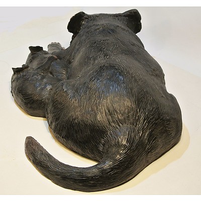 Miki Kubo, Tasmanian Devil and Pups, Sculpture