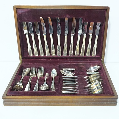 Boxed Viners Silver Plate Flatware Setting for Six
