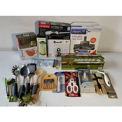 Group of Assorted Kitchenware Including Breville Handy Mix, Carveasy Pro, cleanUP Turbo Plus Floor Brush and More