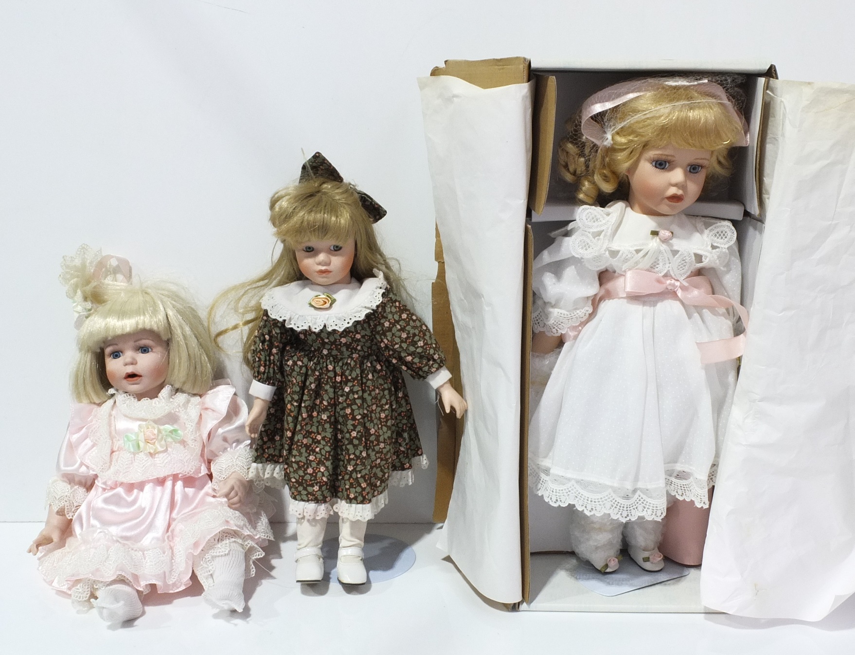 Heritage heirloom store collection dolls