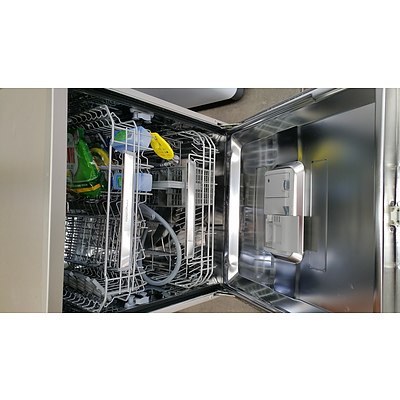 Fisher and Paykel Stainless Steel Dishwasher