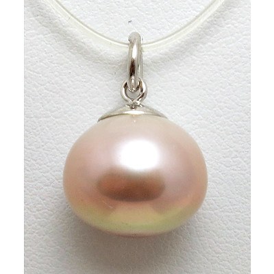 9ct White Gold Pearl pendant