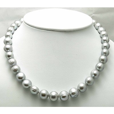 Pearl Necklace - large Silver Pearls
