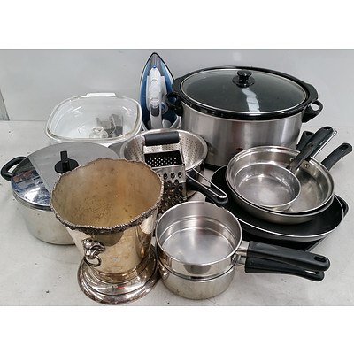 Selection of Kitchen Appliances and Homeware