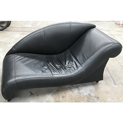 Castello Black Leather Chaise Lounge