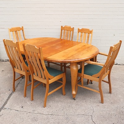 Queensland Maple Extension Dining Table and Six Chairs Circa 1920's