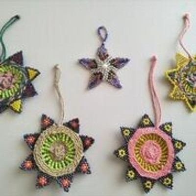 Qty of 5 Handmade Christmas Star decorations (Made in Namibia)