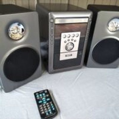 SANYO DC-MM5010 Audio System (CD/Tuner/Cassette)