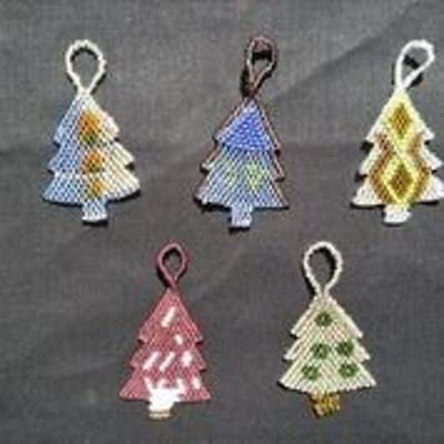 Set of 5 Handmade Beaded Christmas Tree decorations (Made in Namibia)
