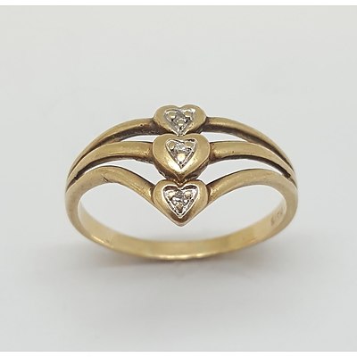 9ct Yellow Gold And Diamond Ring