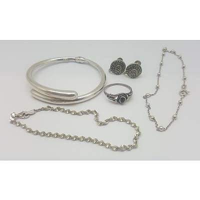 Assorted Sterling Silver Jewellery