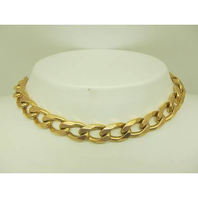 Solid 9ct Yellow Gold Flat Curb Link Bracelet with parrot Clasp