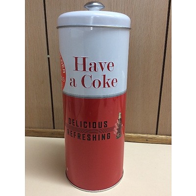 Coca-Cola Collectable Tin Straw Holder with 50 straws