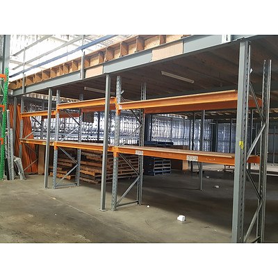 Large Amount Of Assorted Pallet Racking