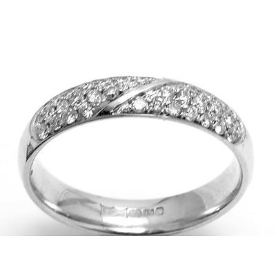 18ct White Gold Diamond pave-set Ring