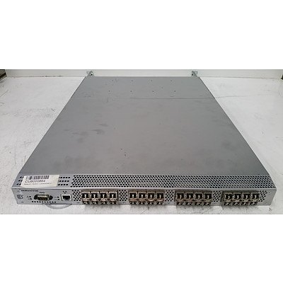 Brocade SilkWorm 4100 32-Port 4Gb Fibre Channel Switch