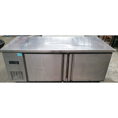 Stainless Steel Refrigerated Bench