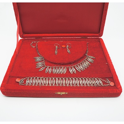 Turkish Telkari Featuring Ottoman Motifs, Sterling Silver Filigree Necklace, Bracelet, and Earrings