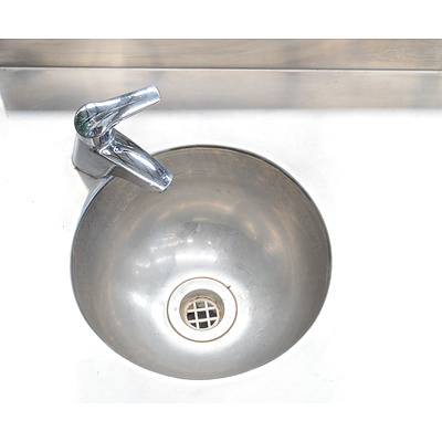 Commercial Stainless Steel Bench Top With Bowl Sink