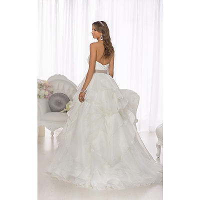Essence  A-Line Sweetheart Wedding Dress - Size 14