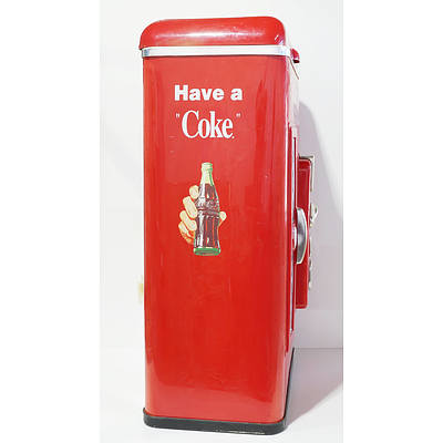 Unusual 1992 Coca Cola Vending Machine Shaped Esky