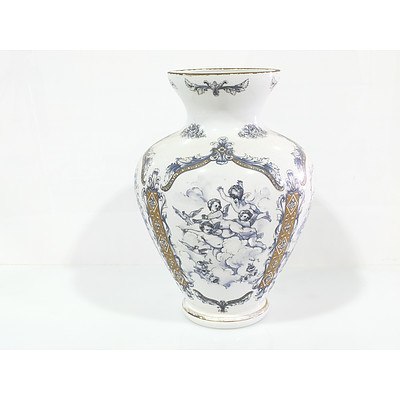Italian Renaissance Decorated Vase