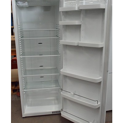 Fisher and Paykel 450 Litre Upright Refrigerator