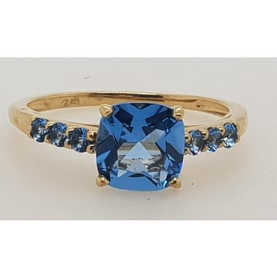 Sterling Silver Yellow Gold Plated Topaz ring