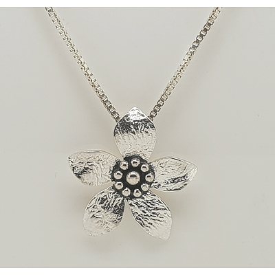 Sterling Silver flower pendant on chain