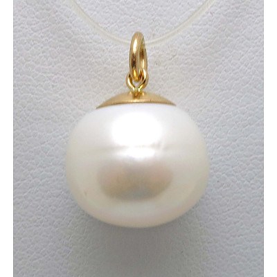 Large Cultured Pearl Pendant