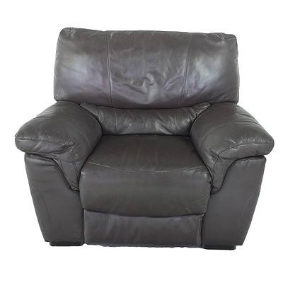 Brown Leather Reclining Lounge Setting