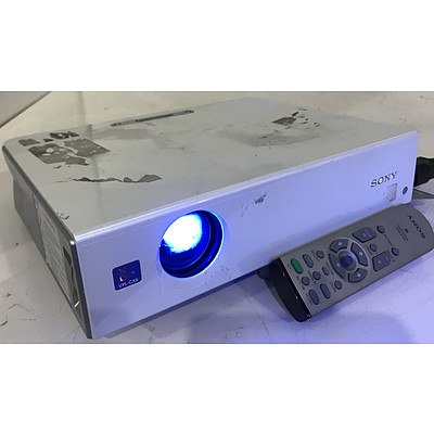 Sony VPL-CX6 XGA 3LCD Projector