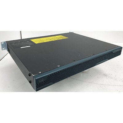 Cisco ASA5520 V06 Adaptive Secirity Appliance