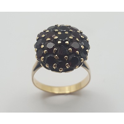 9ct Yellow Gold and Garnet Posy Ring