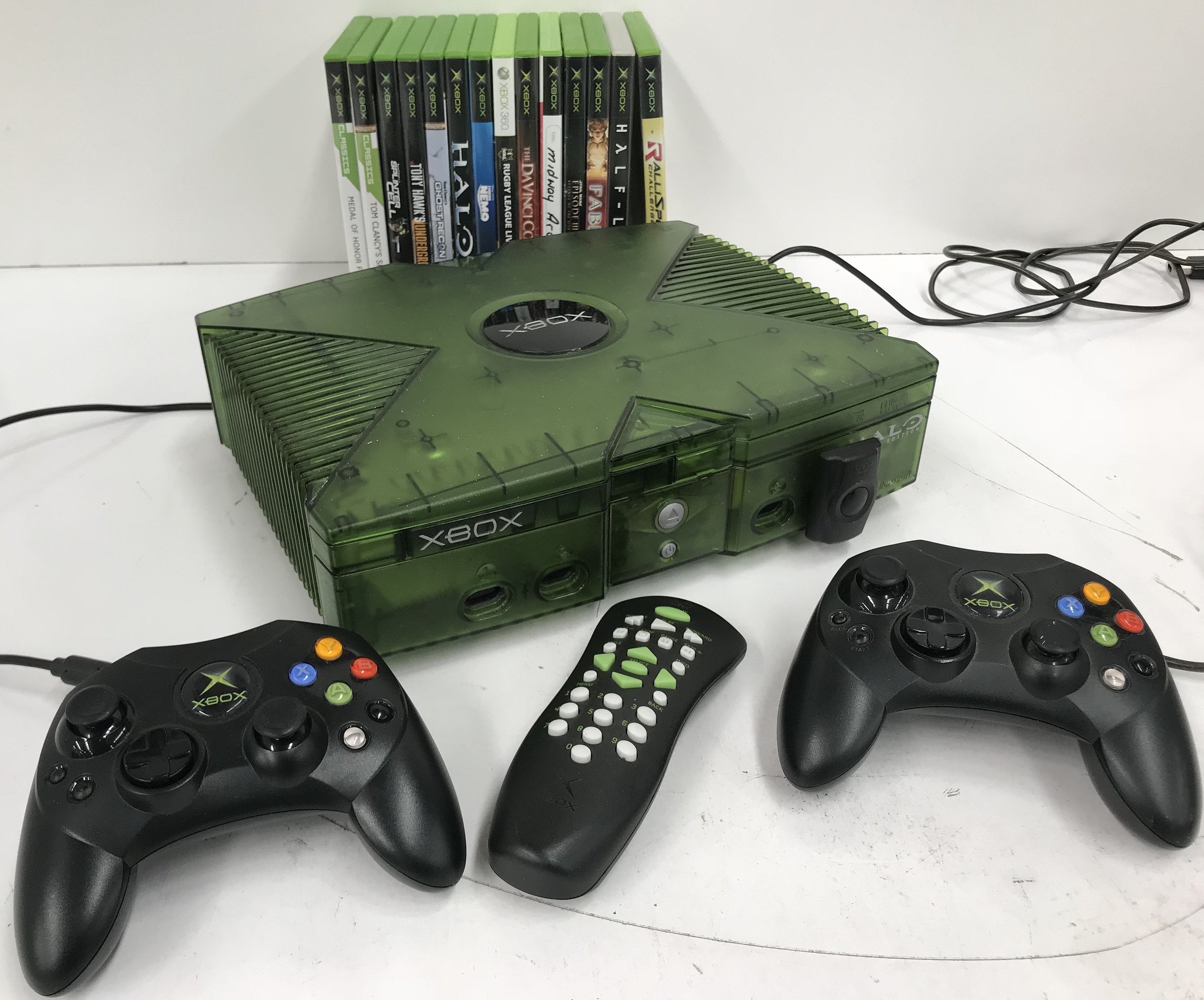 Original XBOX Console Halo Special - Lot 1023249 | ALLBIDS