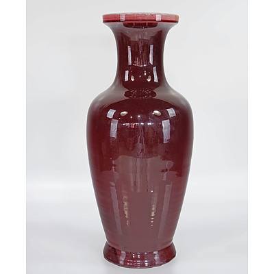 Large Chinese Sang de Boeuf Oxblood Vase, Late 19th/Early 20th Century