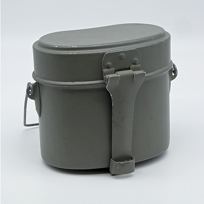 DDR Military Canteen