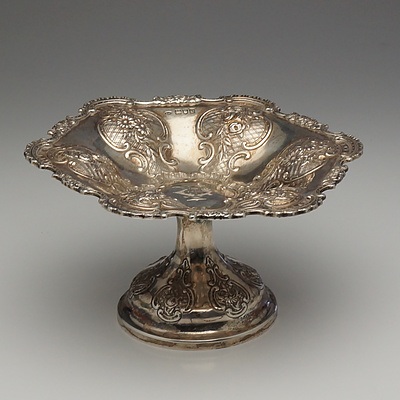 Late Victorian Monogrammed Sterling Silver and Repousse Tazza Samuel Hardy London 1900, 310g