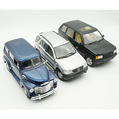 Mira 1:18 Chevrolet Carryall Suburban, Auto 1:18 Range Rover 4.6HSE and a Maisto Mercedes Benz ML 320
