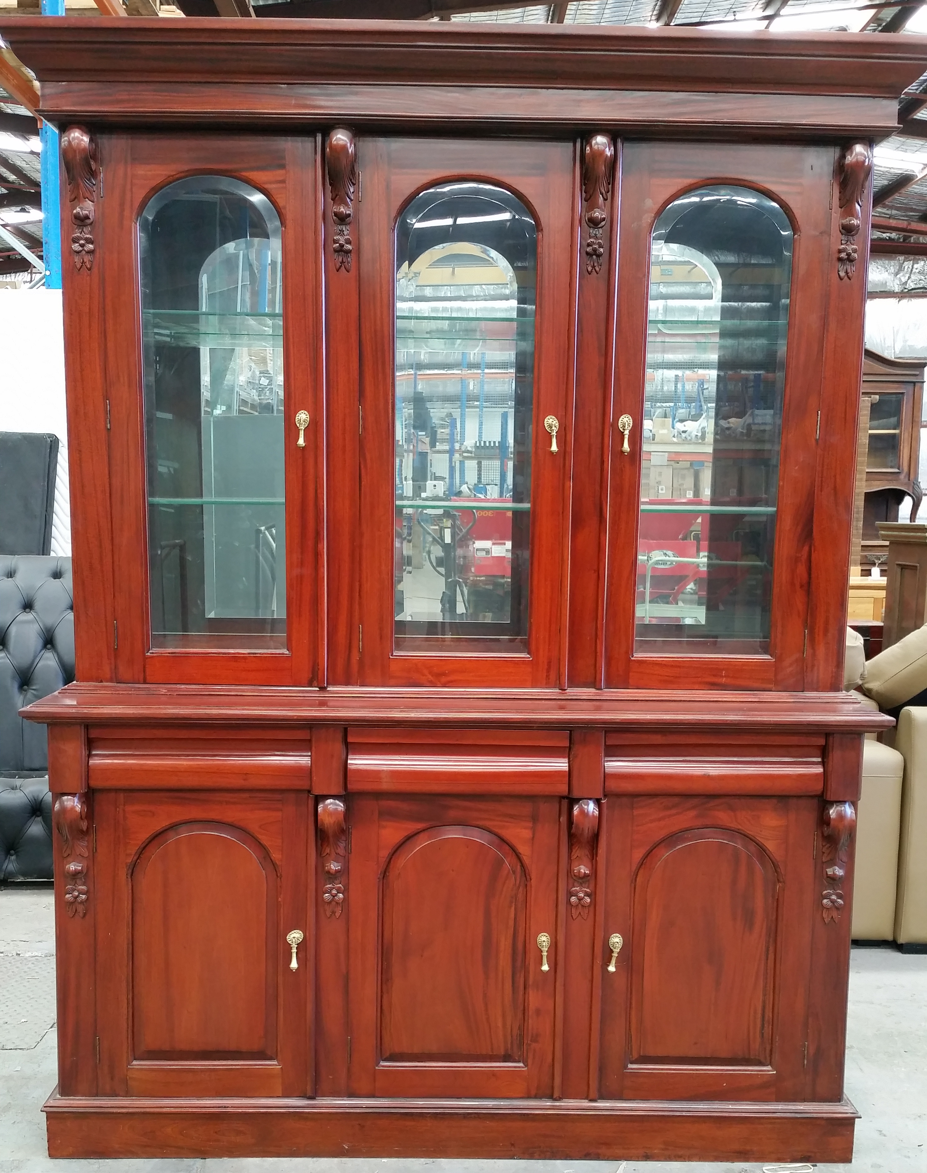 mahogany buffet and hutch