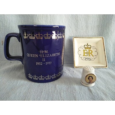 H.M. Queen Elizabeth II 1952-1977 Souvenir Mug celebrating Silver Jubilee ERII Ashtray & thimble