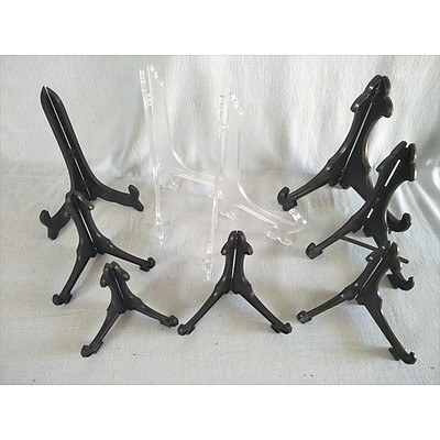 Assorted plate stands - 3 large 2 medium & 4 small