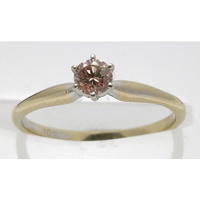 10ct Gold Ring - set with Champagne-Pink Round Brilliant-cut Diamond
