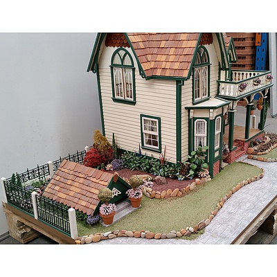 American Heritage Style Doll House