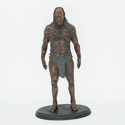 Mike Asquith Sideshow Weta Collectables Lord of the Rings Lurtz Figure
