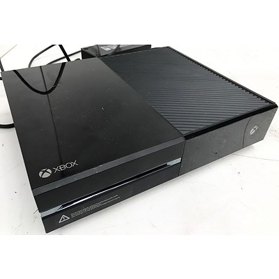 XBOX ONE Game Console