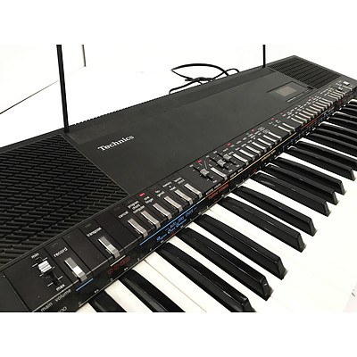 Technics SX-K200 Electronic Synthesiser Keyboard