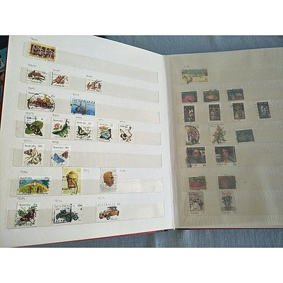 3 x stamp albums with assorted international and Australian stamps