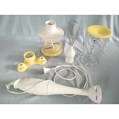 Kenwood Wizard stick blender with 3 attachments and liquids jug (Working condition)